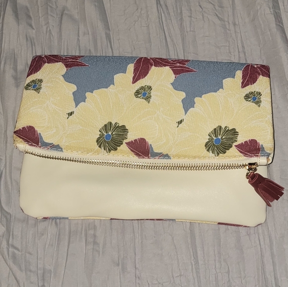 Rachel Pally Leather-Trimmed Reversible Floral Clutch - Picture 3 of 8
